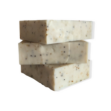 Load image into Gallery viewer, Lemon Poppyseed Artisanal Soap